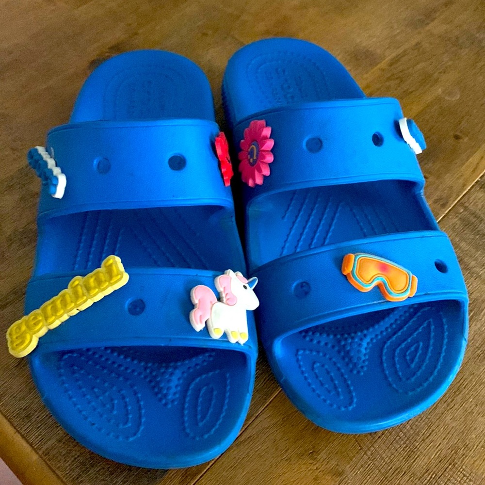 Iconic crocs comfort